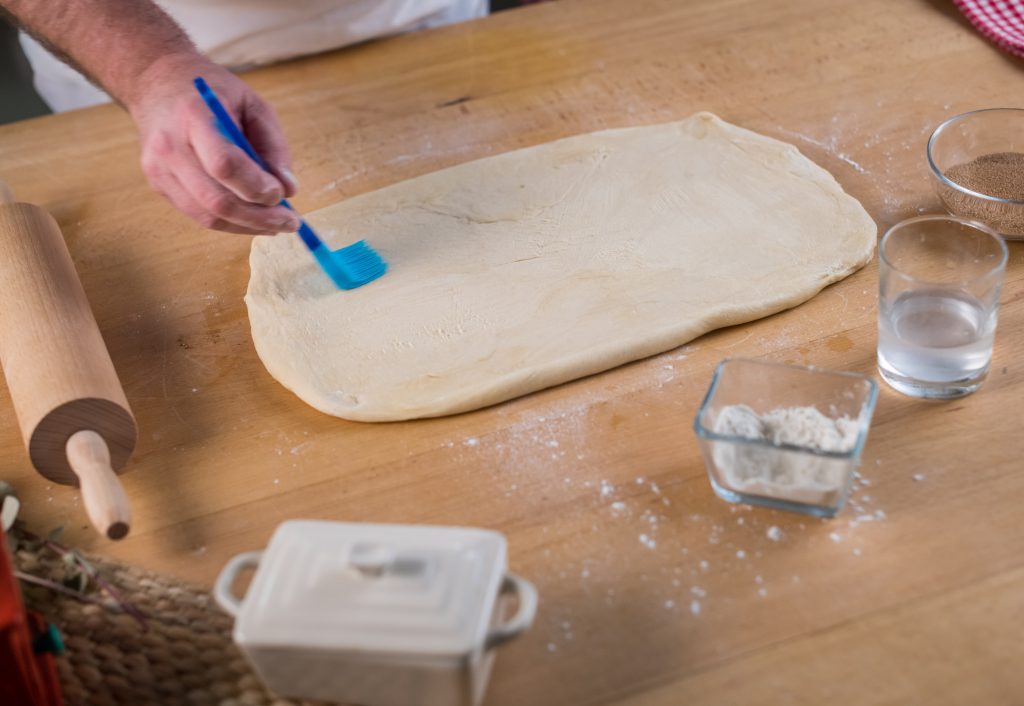 Elaboración de cinammon roll