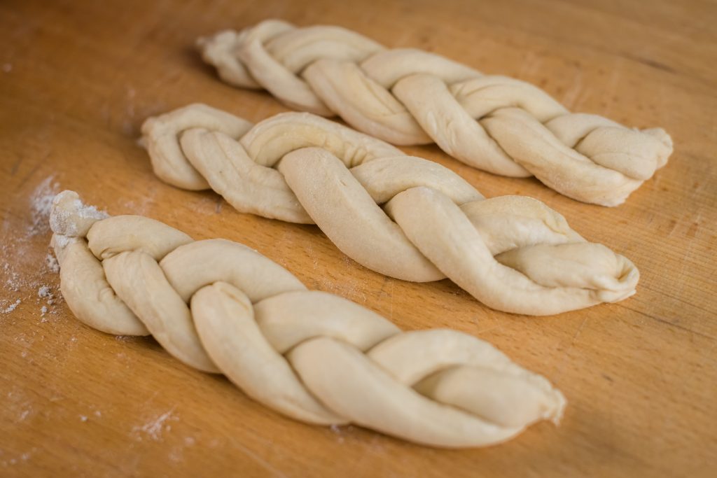 Masa en forma de trenza