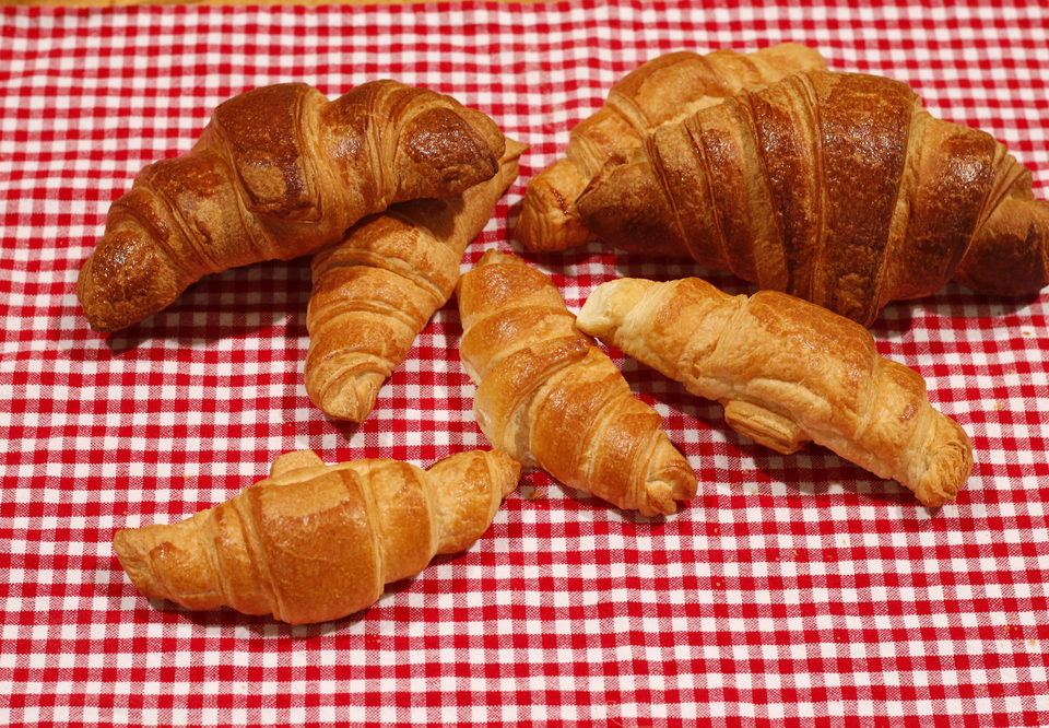Croissants rellenos de chocolate