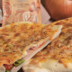 Pizza calzone de jamón y queso
