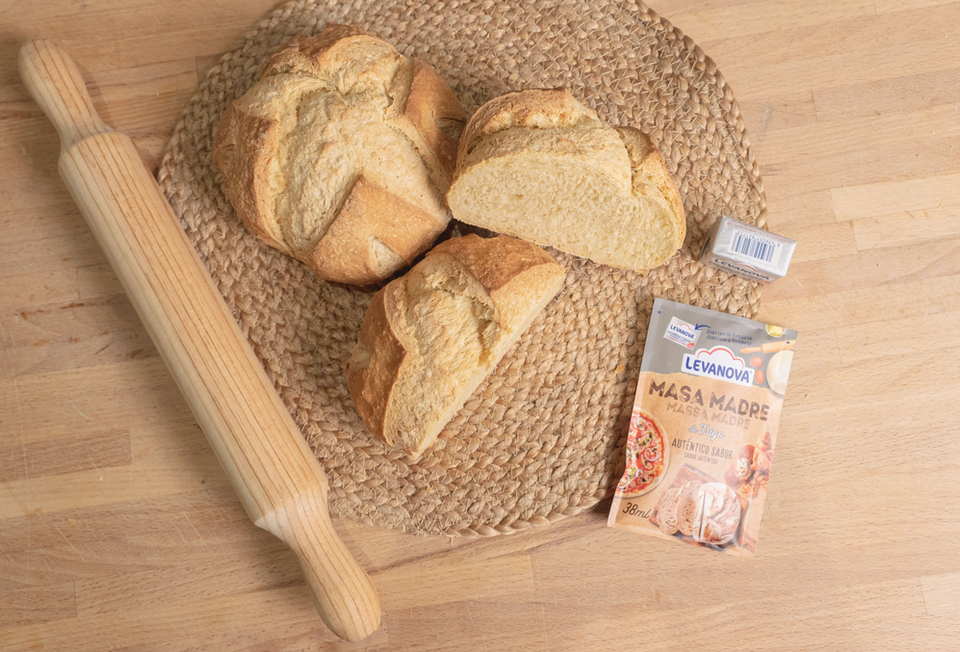 Pan de maíz con sobre de masa madre Levanova