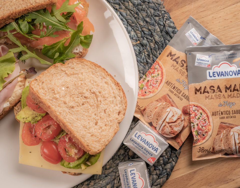 Bocadillos fríos con masa madre Levanova