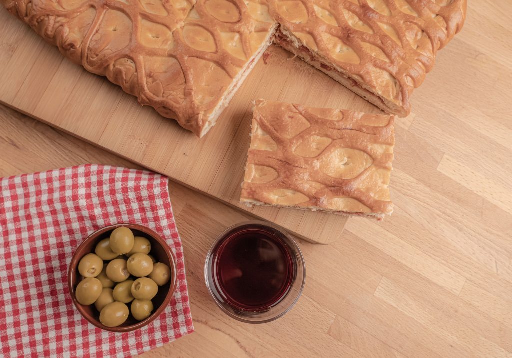 Receta hornazo salmantino casero