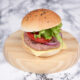 Hamburguesa con pan brioche
